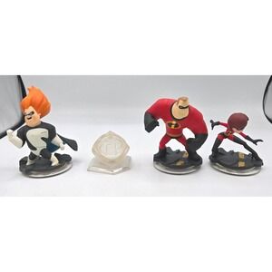 Disney Infinity 1.0 The Incredibles (Mr. & Mrs. Incredible, Syndrome & Play Set)